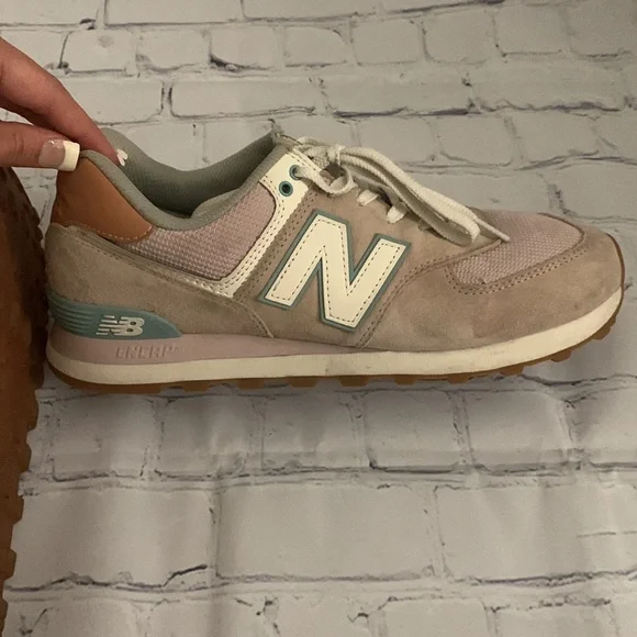 New Balance 574 - Picture 5 of 5